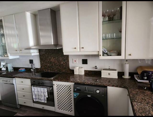 3 BEDROOM APARTMENT FOR SALE IN MUSGRAVE